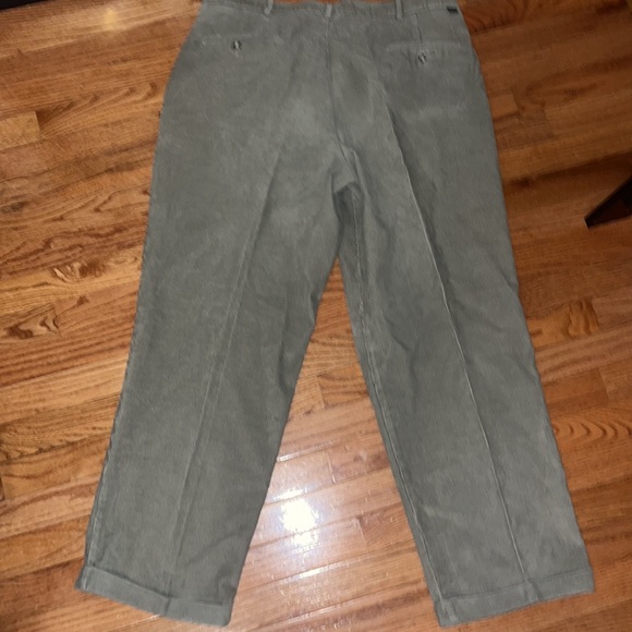 Dockers Recode Mens Corduroy Pants Size 36”X30” Tan Khaki Pleated Ankle Cuffs - Picture 7 of 7